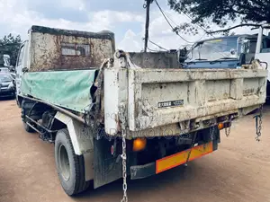 Isuzu Tipper