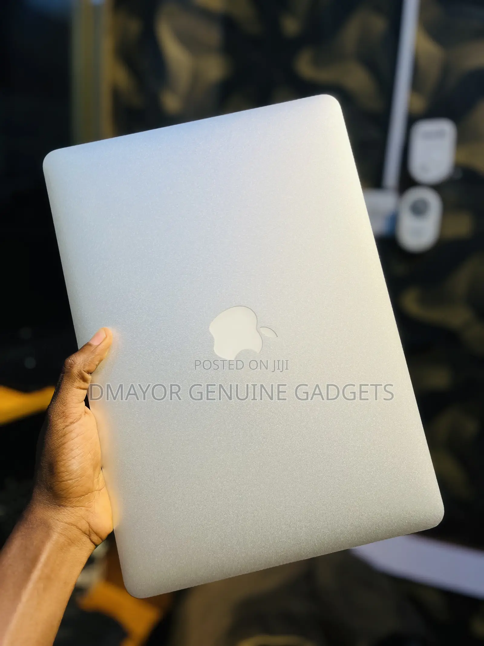 New Laptop Apple MacBook 2014 4GB Intel Core I5 SSD 512GB