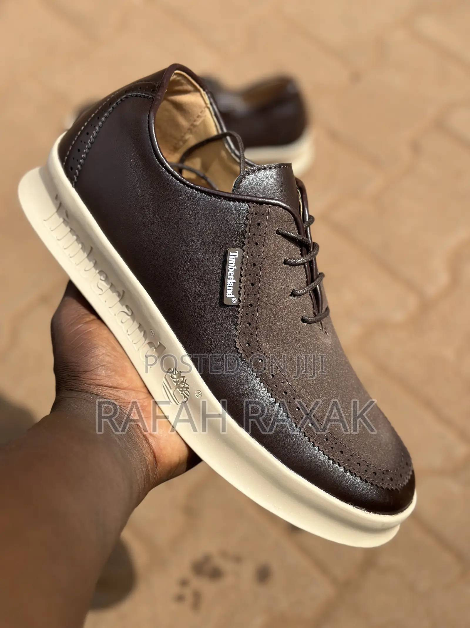 Men’S Dark Tan Timberland Smart Casual Low Top Shoes