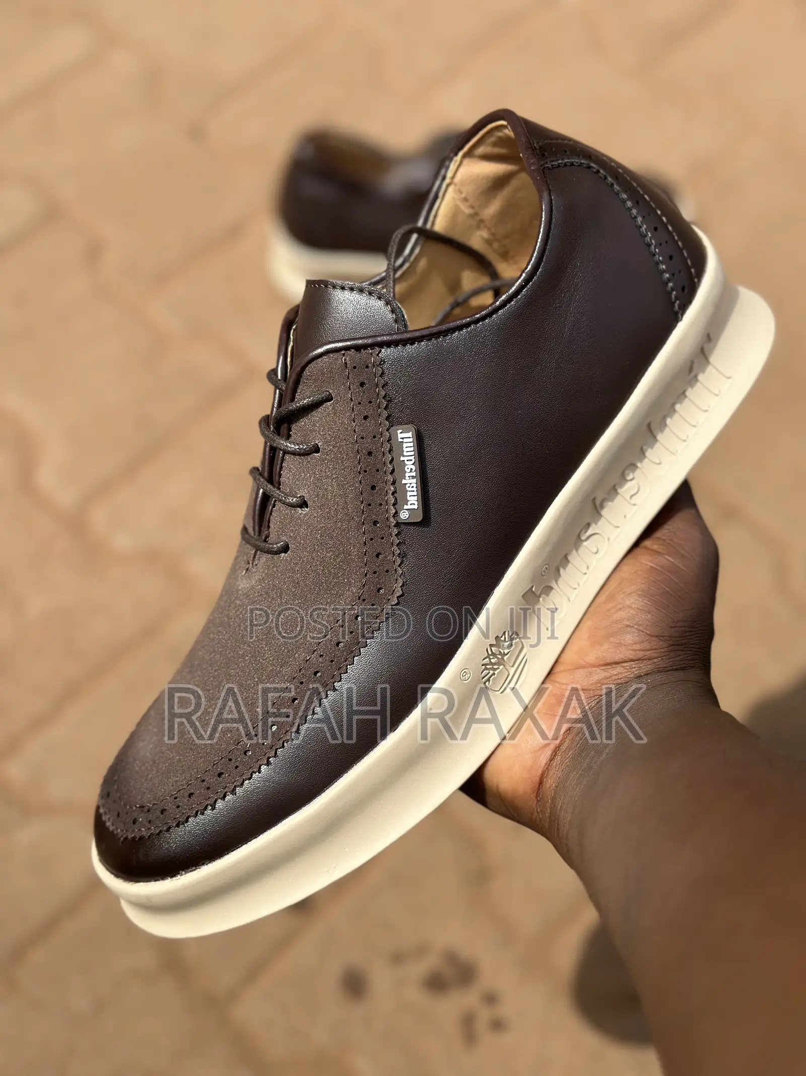Men’S Dark Tan Timberland Smart Casual Low Top Shoes