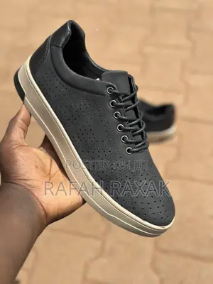 Men’S Black Super Classic Smart Casual Lactose Shoes