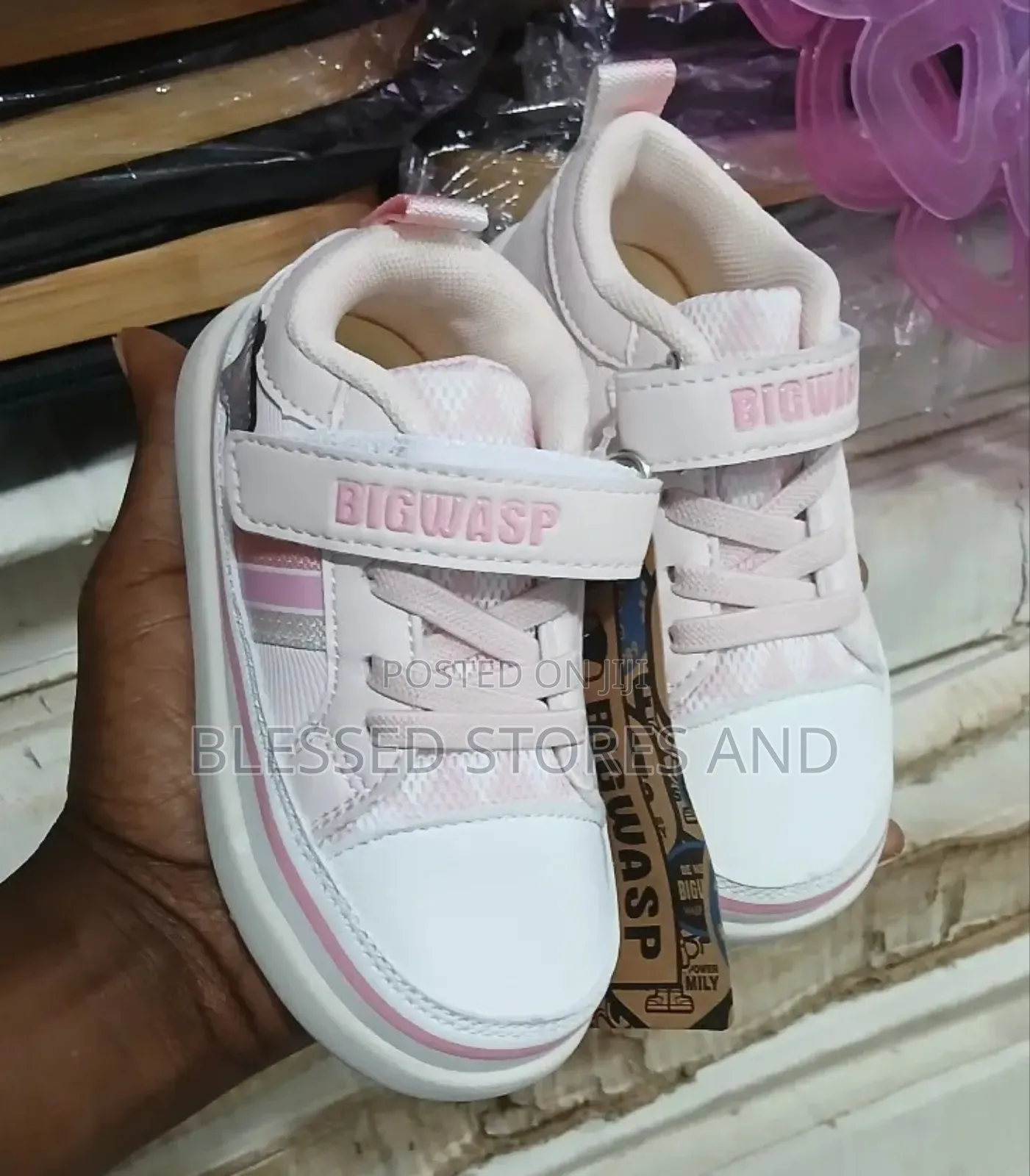 Baby Sneakers Size 24 25