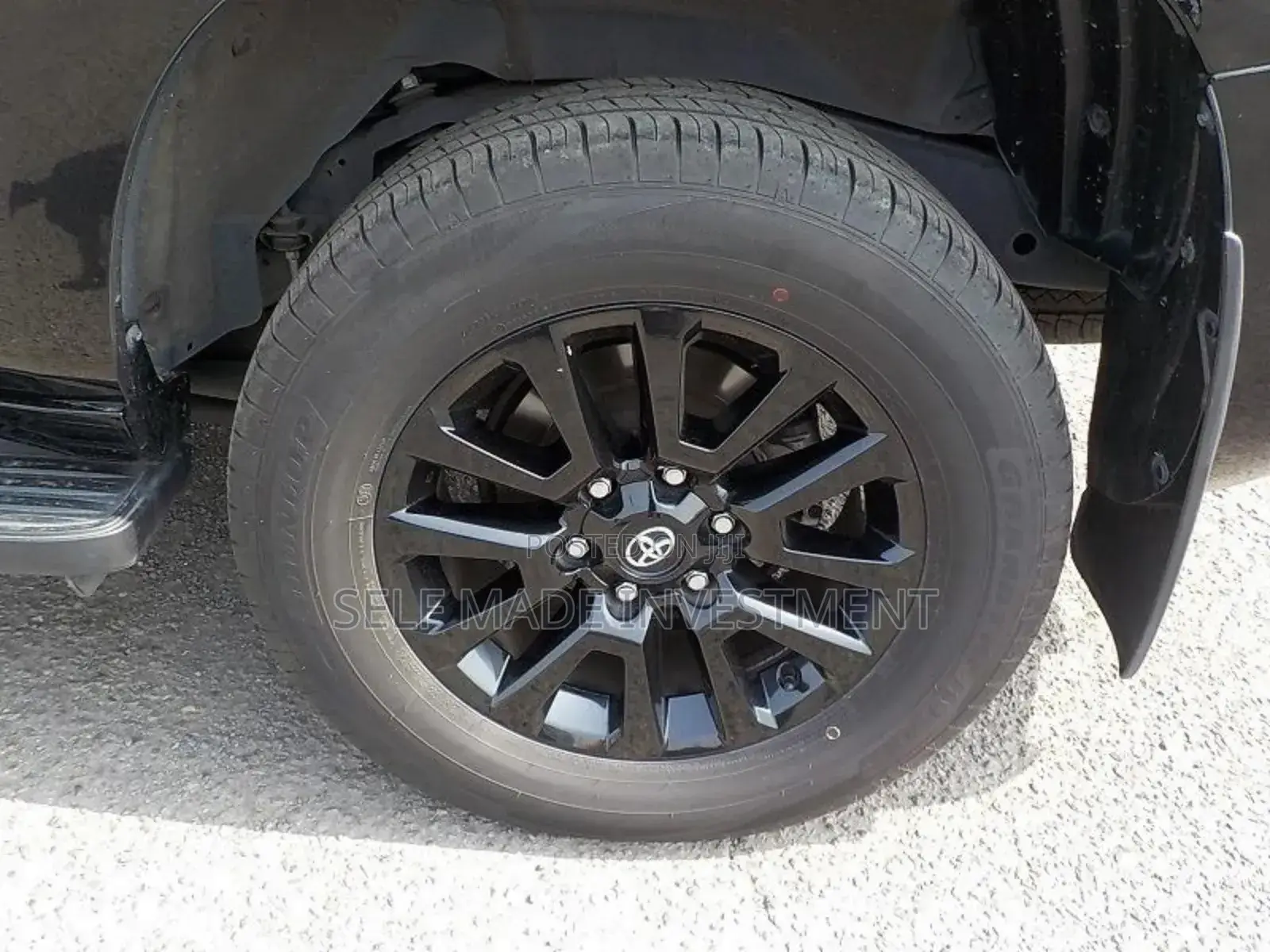 Toyota Land Cruiser Prado 2021 Black
