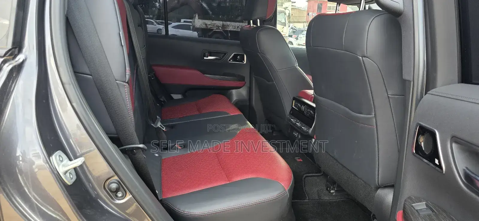 Toyota Land Cruiser 2023 Gray