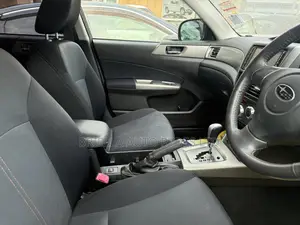 Subaru Forester 2010 Black