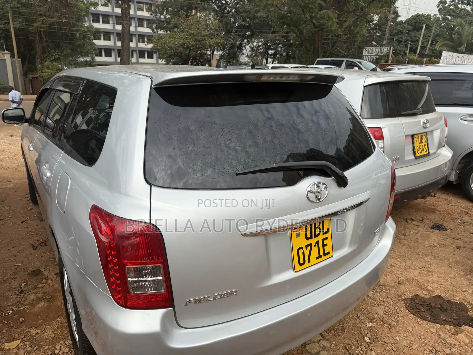 Toyota Corolla Fielder 2009 Silver