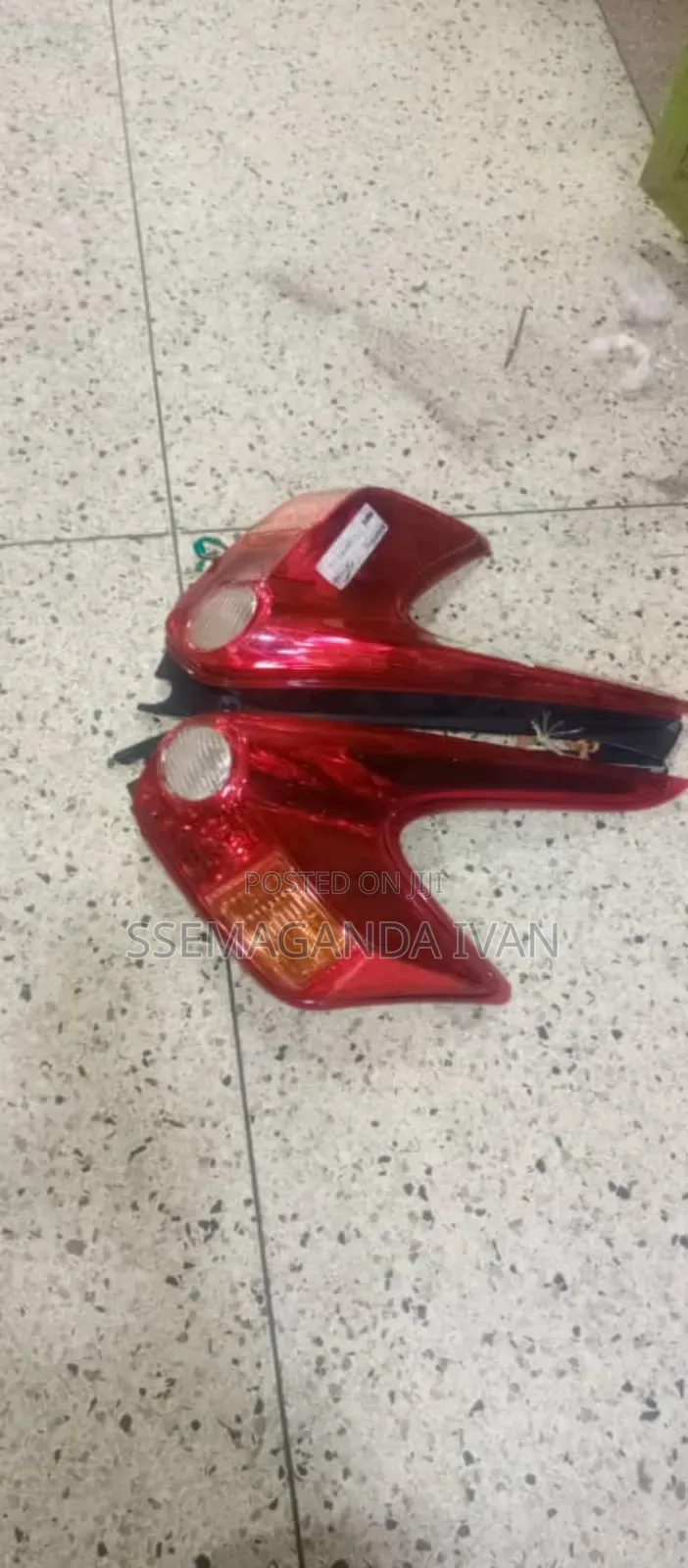 Nissan Juke Tail Light in Original