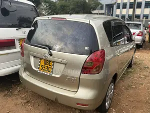 Toyota Corolla Spacio 2004 Gold