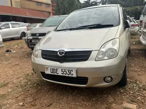 Toyota Corolla Spacio 2004 Gold
