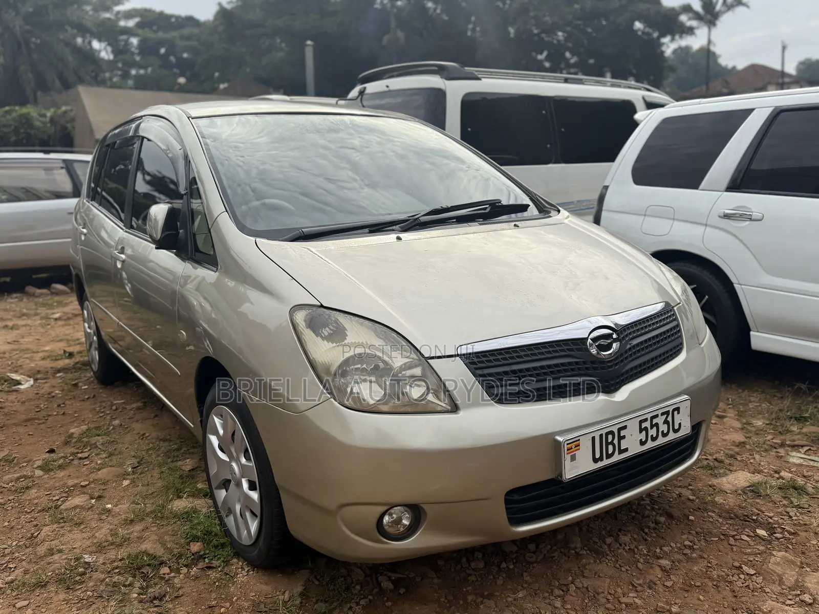 Toyota Corolla Spacio 2004 Gold