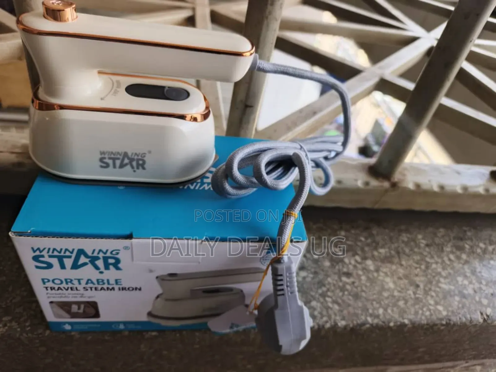 Portable Travel Steam Iron St-6132