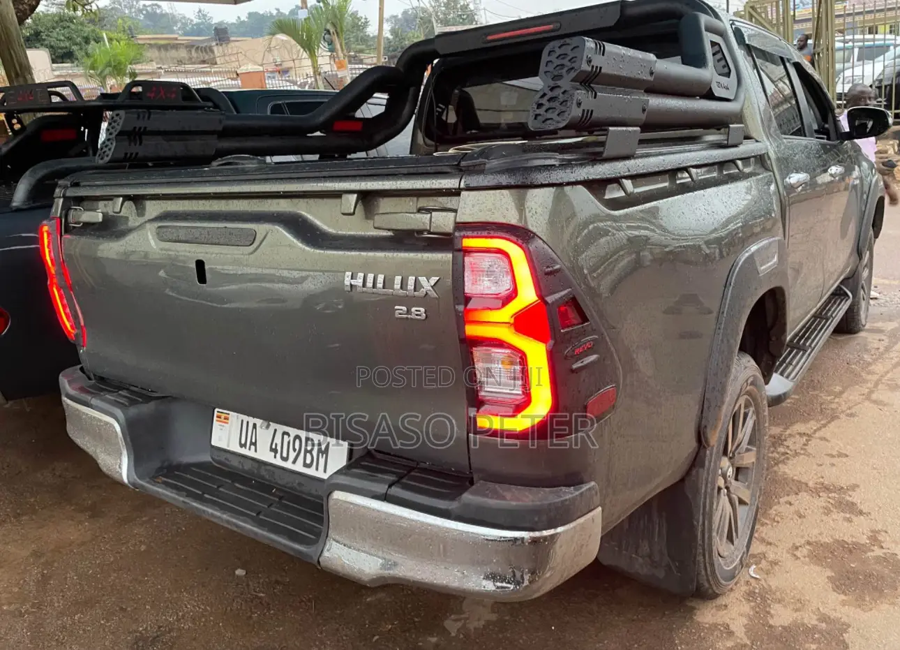 Toyota Hilux Revo Double Cab Deisel 2.4 AWD 2016 Green