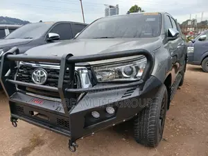Toyota Hilux Revo Double Cab Deisel 2.8 RWD 2019 Green