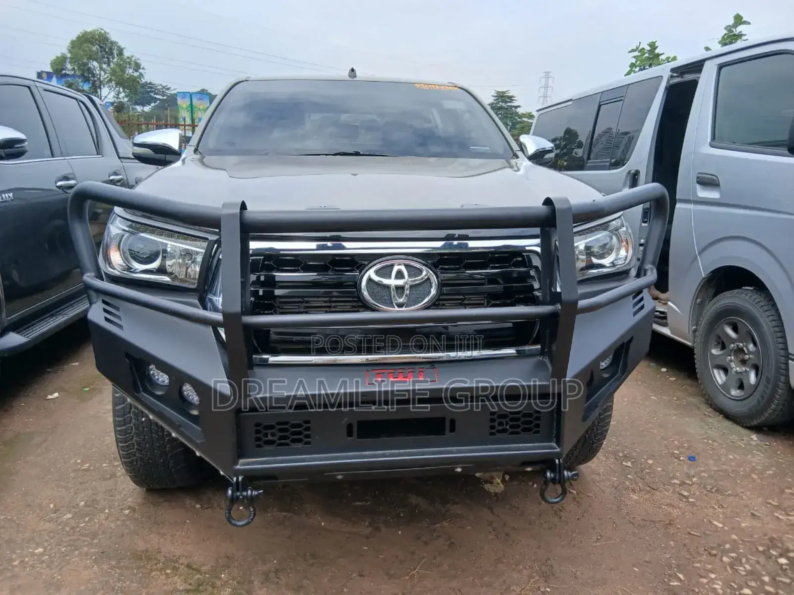 Toyota Hilux Revo Double Cab Deisel 2.8 RWD 2019 Green