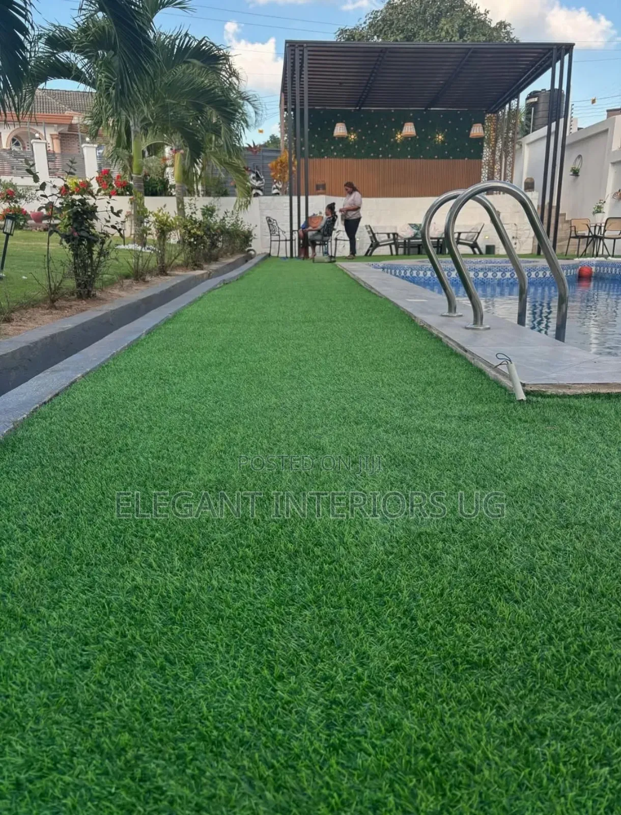 Good Quality Artificial Grass Carpets for Balconies and Play Turfs