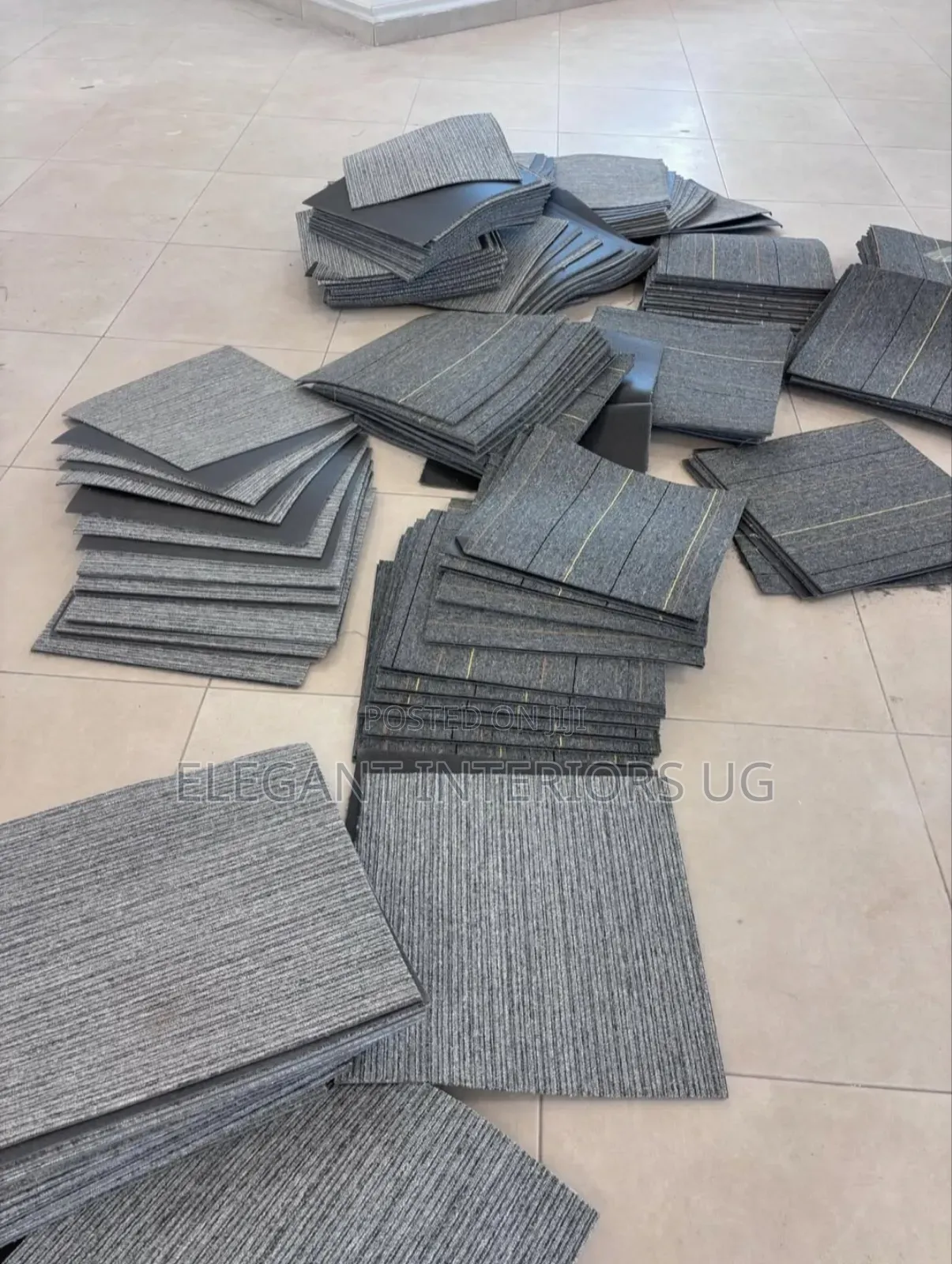 Carpets Tiles Available in Fluffy at Favorable Price Good for Offices