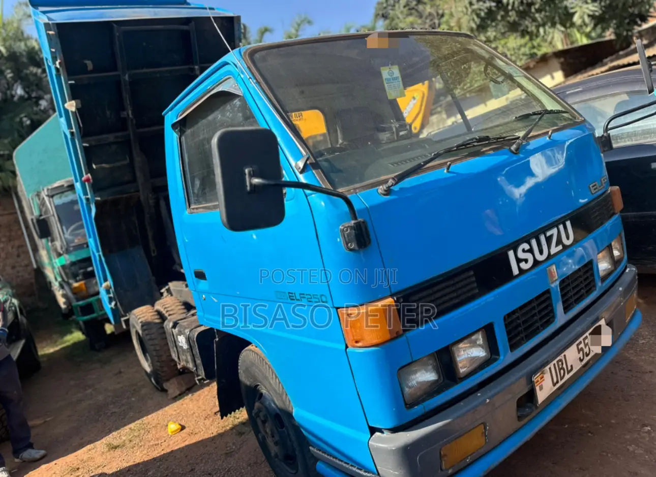 Isuzu Tipper