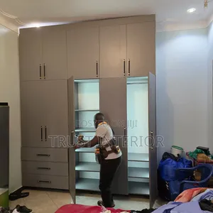 We Install Wardrobes 34