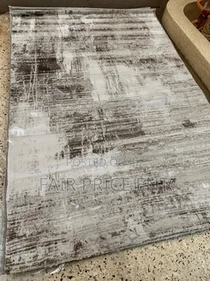 Luxury Original Centre Carpets. 2 X 3 Metres.( Gray)