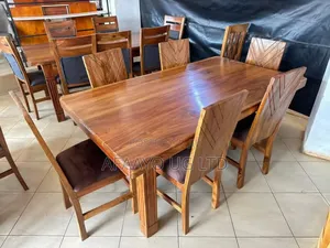 Mugavu Dinning Set