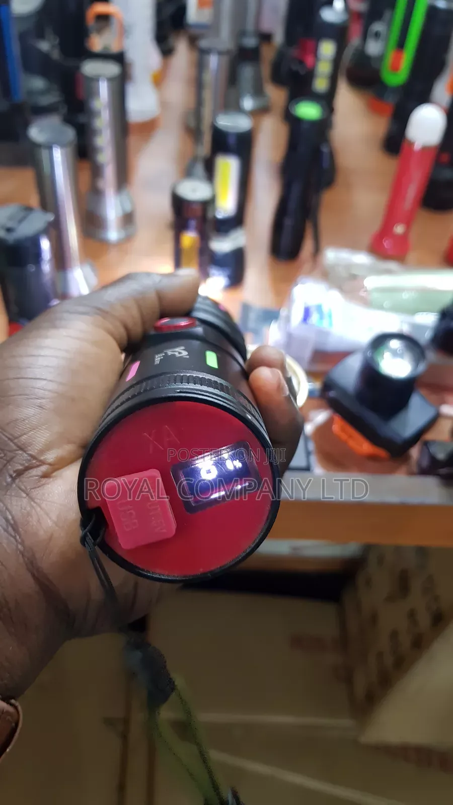 Flashlight Torch Dimming and Zooming 200meters