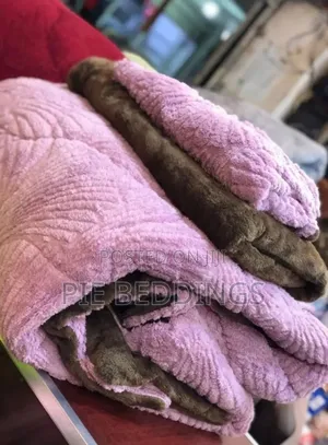 Quality Tuft 4pc Woolen Duvets