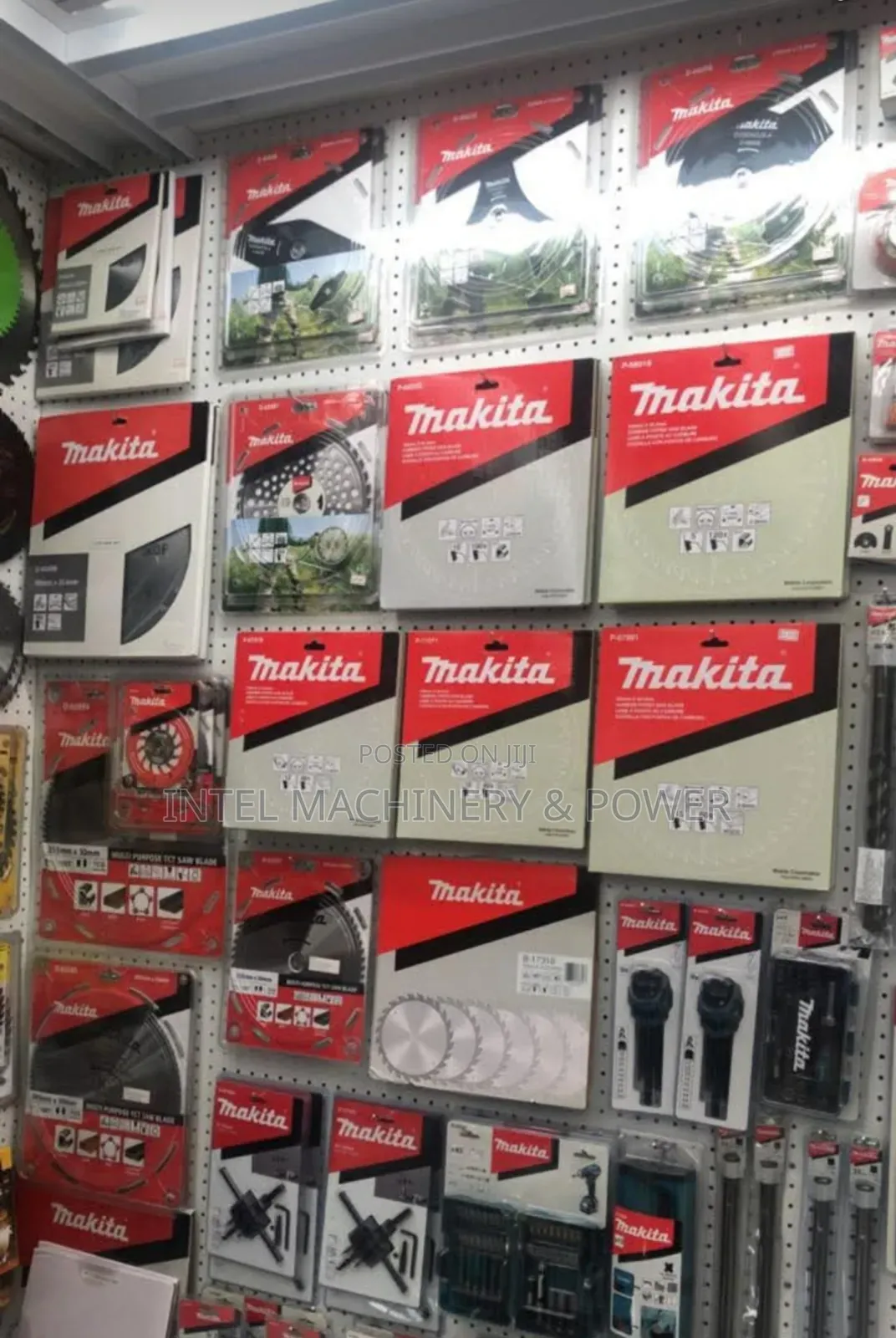 Makita Original Carbon Brushes