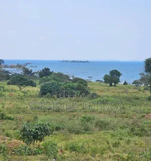 20 Decimal Plots in Garuga With Lake View