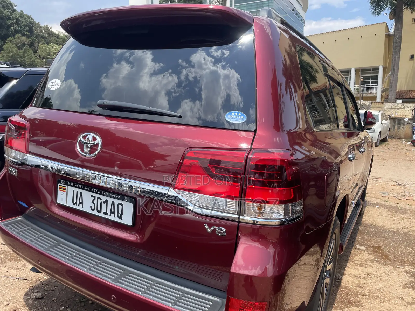 Toyota Land Cruiser 2016 Red
