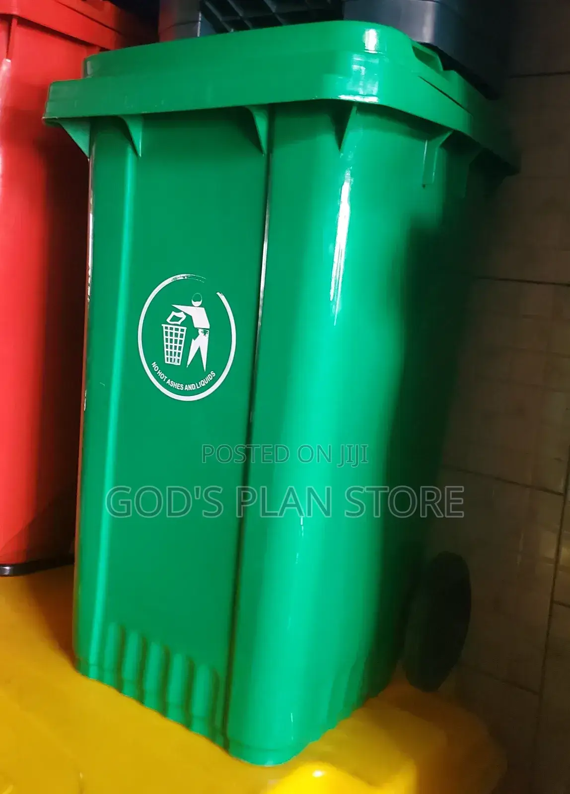 Imported 120litres Plastic Dust Bins