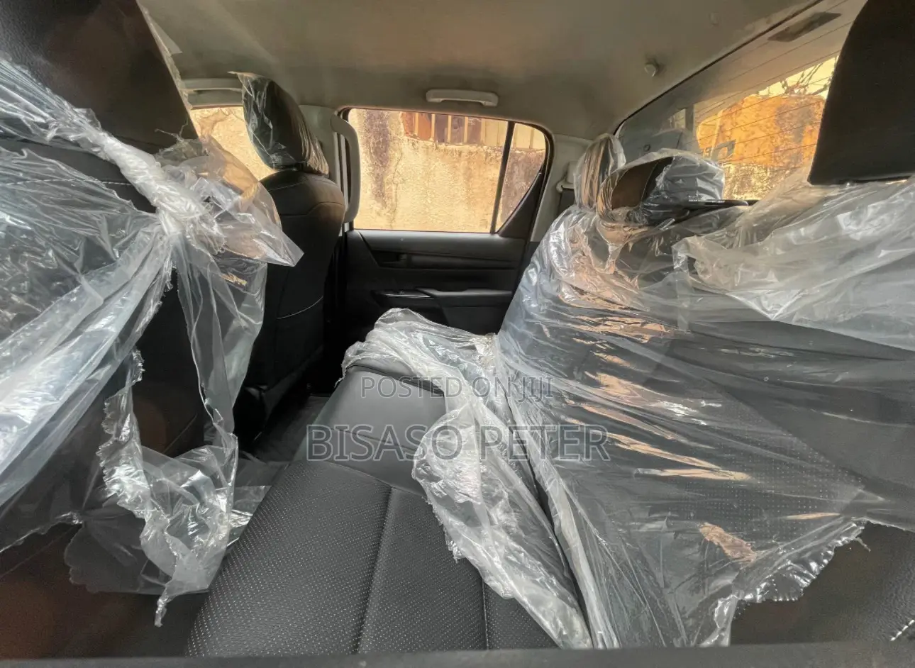 Toyota Hilux Revo Double Cab Deisel 2.4 RWD 2017 White