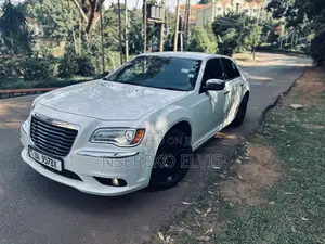 Chrysler 300 2014 White