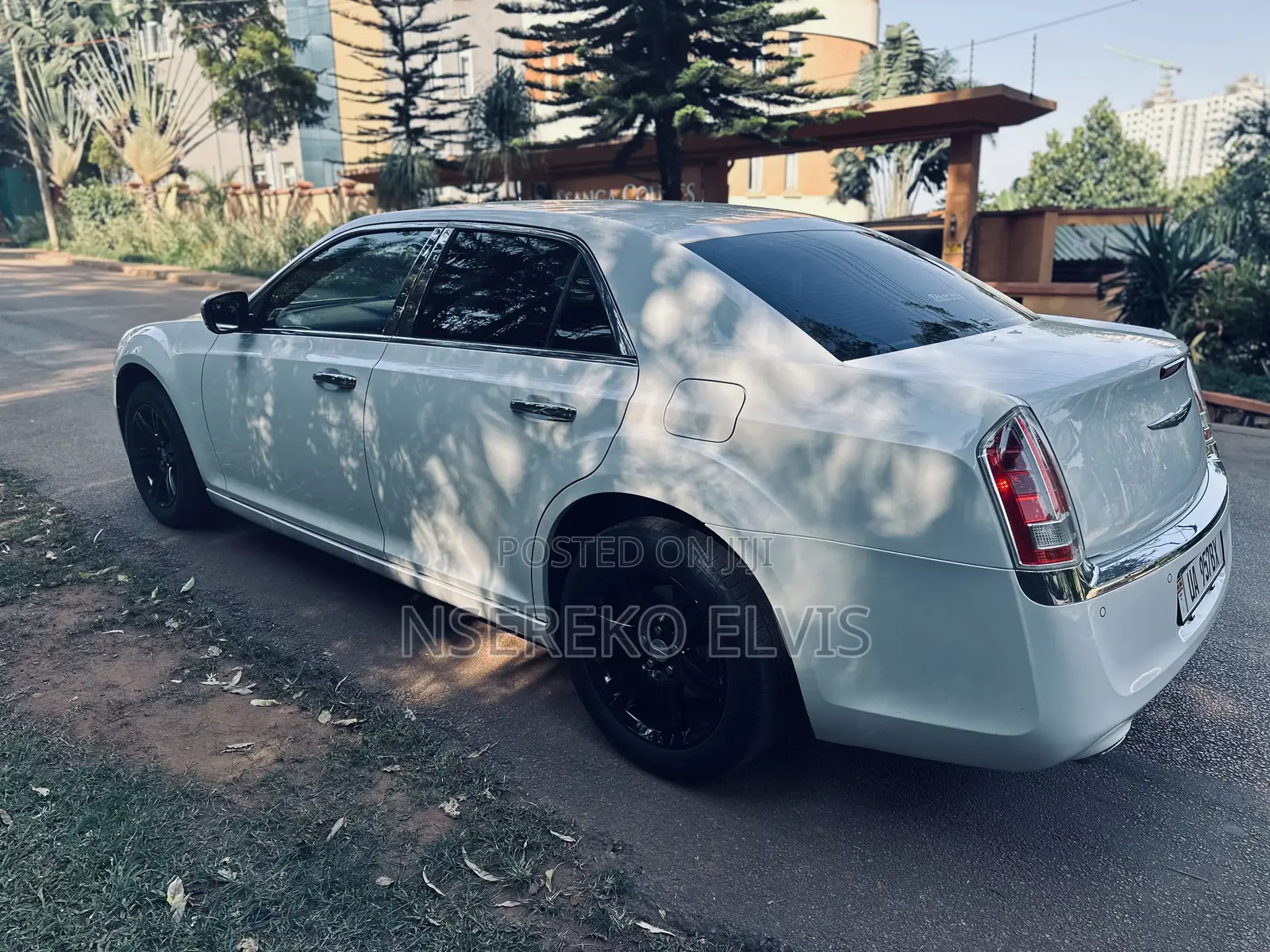Chrysler 300 2014 White