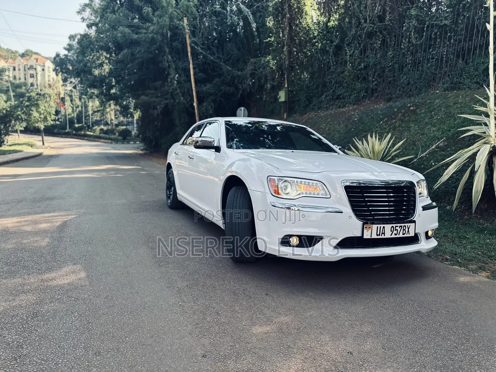 Chrysler 300 2014 White