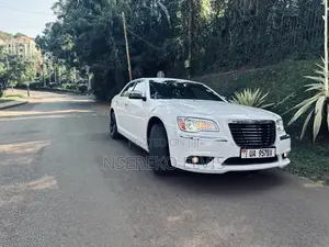 Chrysler 300 2014 White
