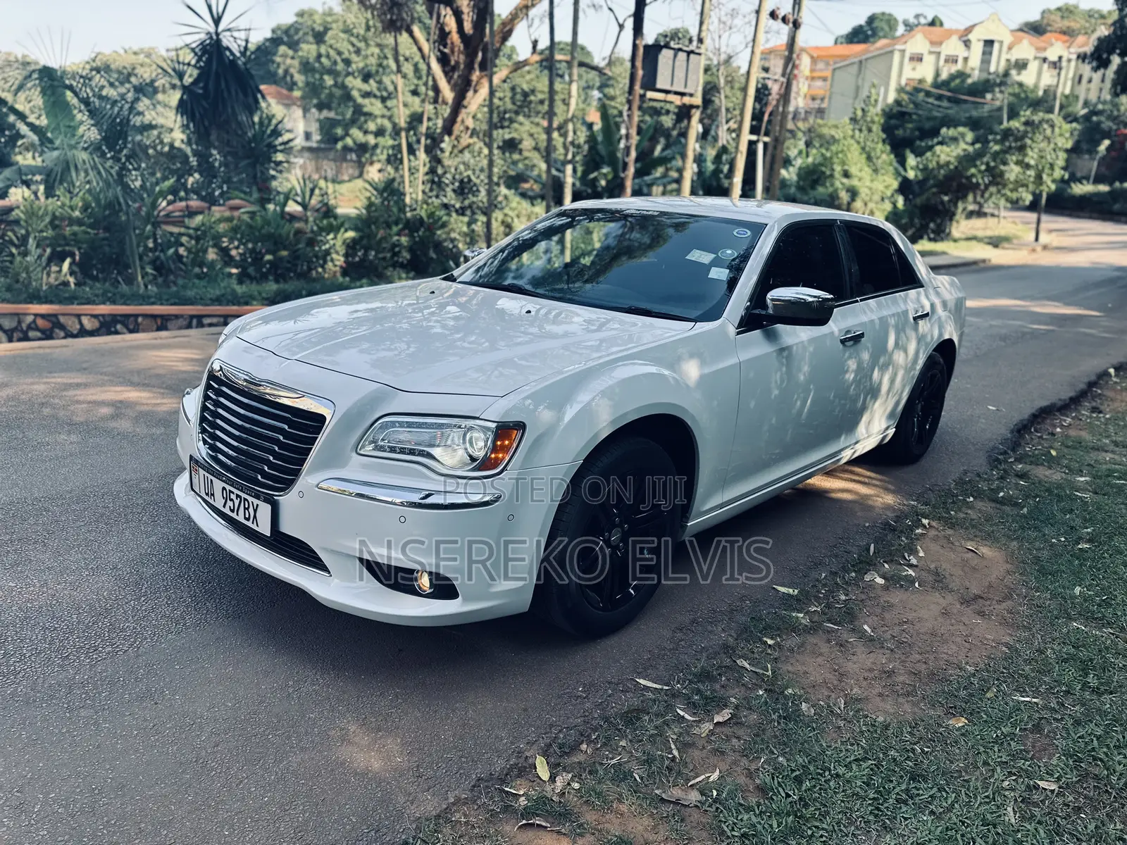 Chrysler 300 2014 White