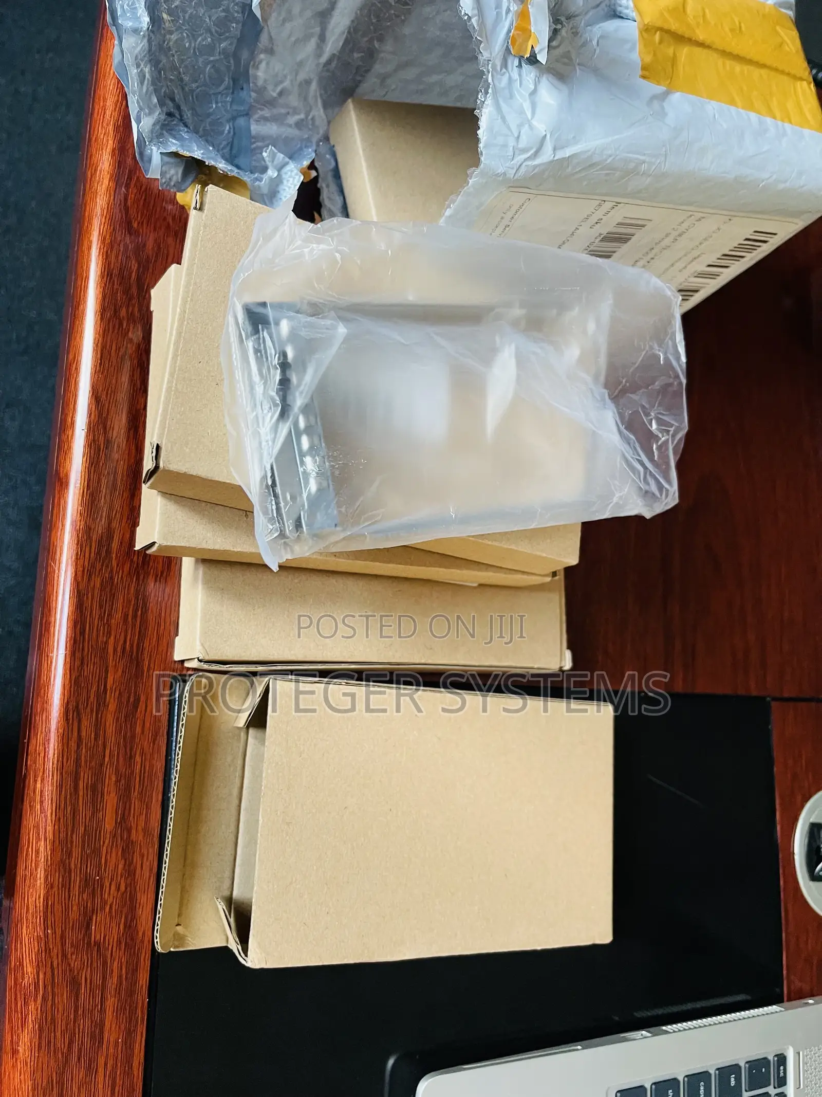 Dell 2.5 Inch Sas Drive Caddy for R740,R750,R760 Etc.