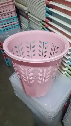Imported Plastic Waste Paper Bins/Dust Bin
