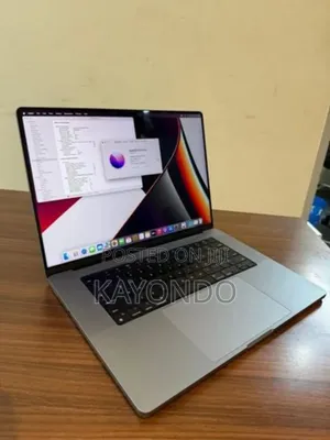 Laptop Apple MacBook Pro 2019 32GB Intel Core I7 SSD 256GB