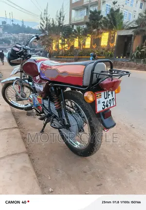 Bajaj Boxer 2024 Red