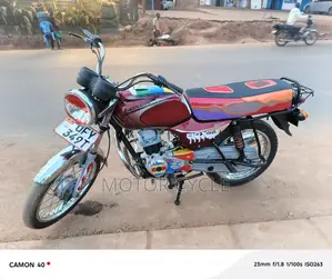 Bajaj Boxer 2024 Red