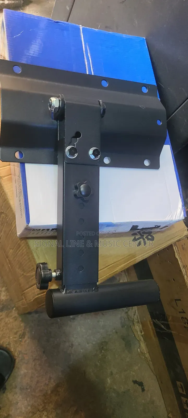 Wall Mount Speaker Stands a Pair