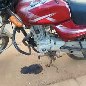 Bajaj CT 110X 2023 Red