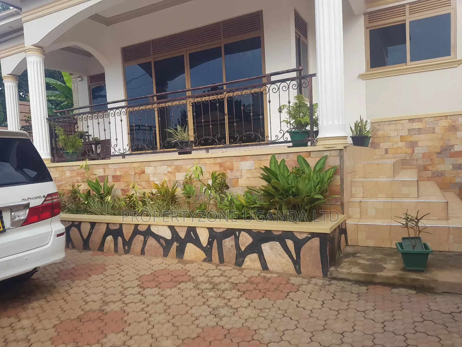 Furnished 3bdrm House in Kawempe for sale