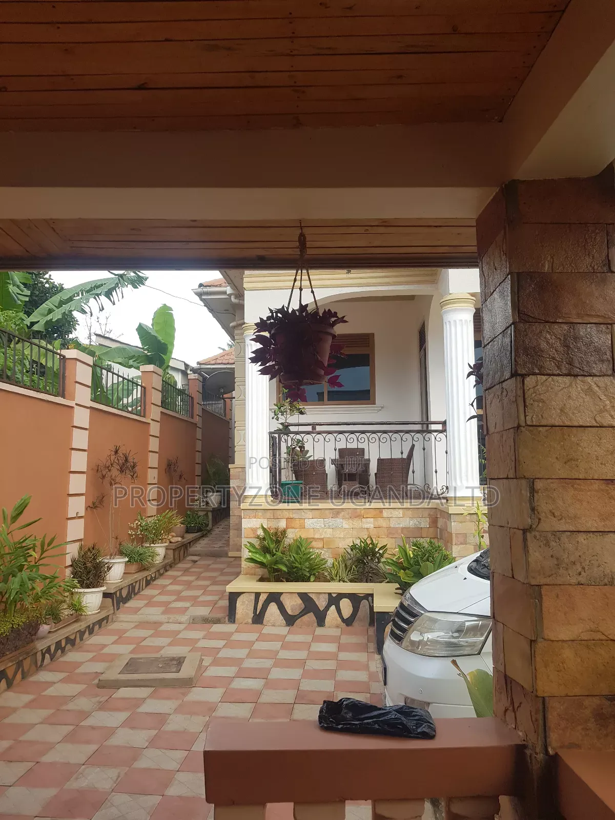 Furnished 3bdrm House in Kawempe for sale