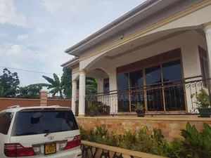 Furnished 3bdrm House in Kawempe for sale