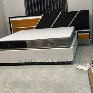 Modern Well Furnished Flat King Bed
