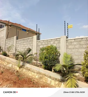 Electric Fence With Stand Alone Brackets 7lines