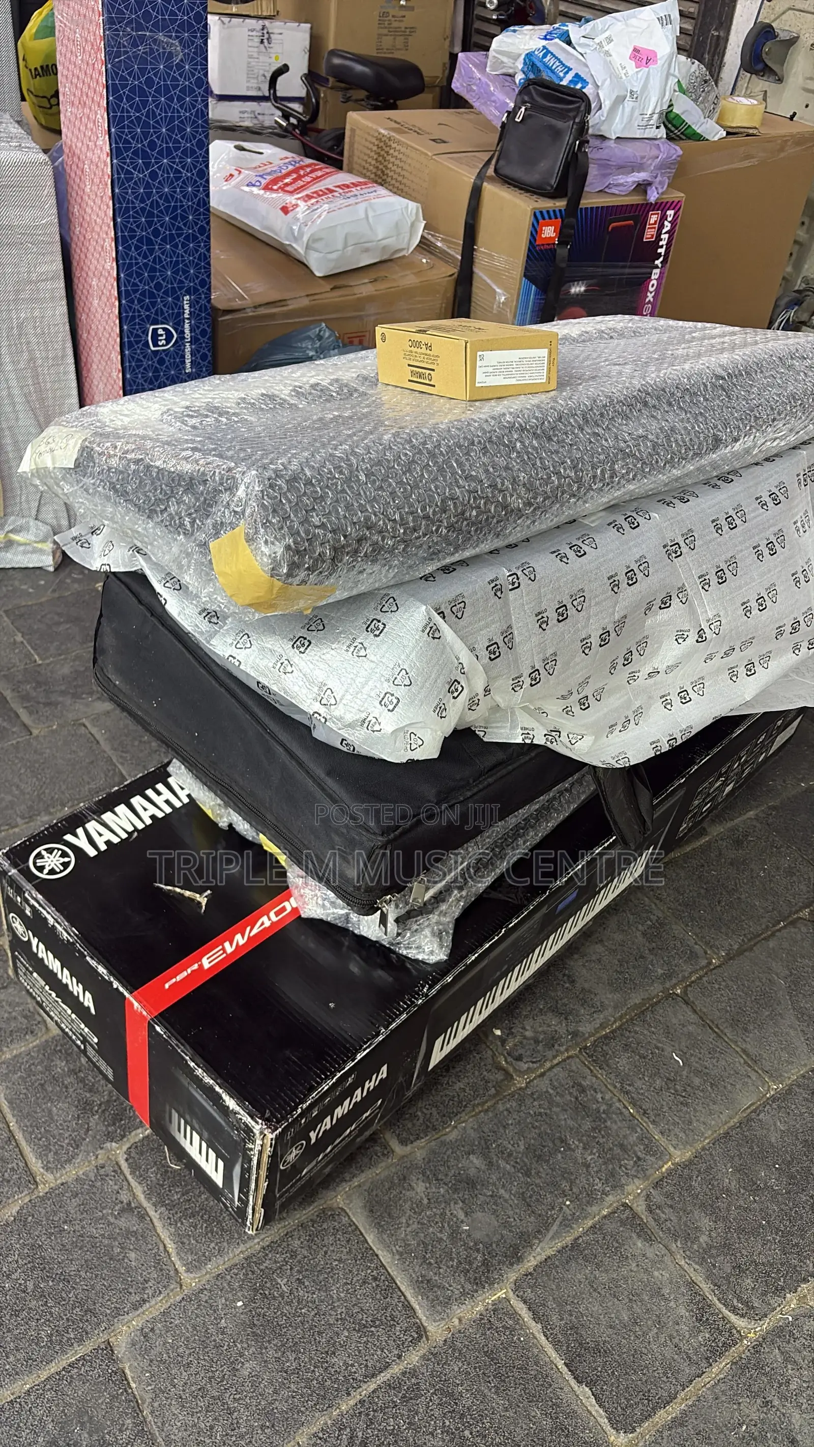 Yamaha PSR Ew 400