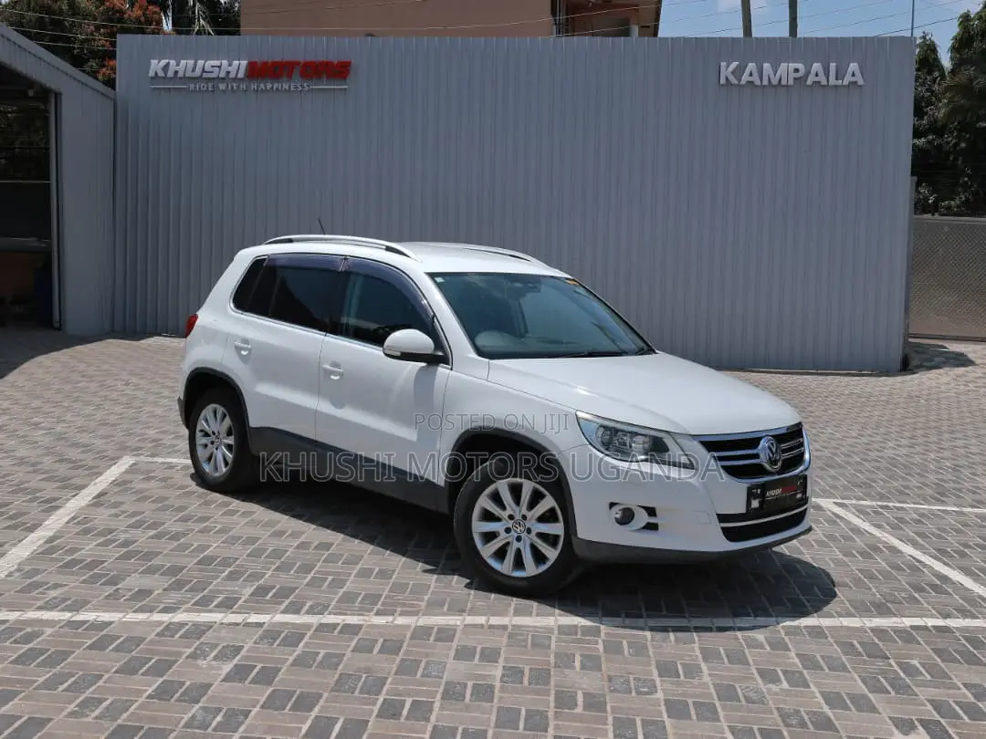 Volkswagen Tiguan 2010 White